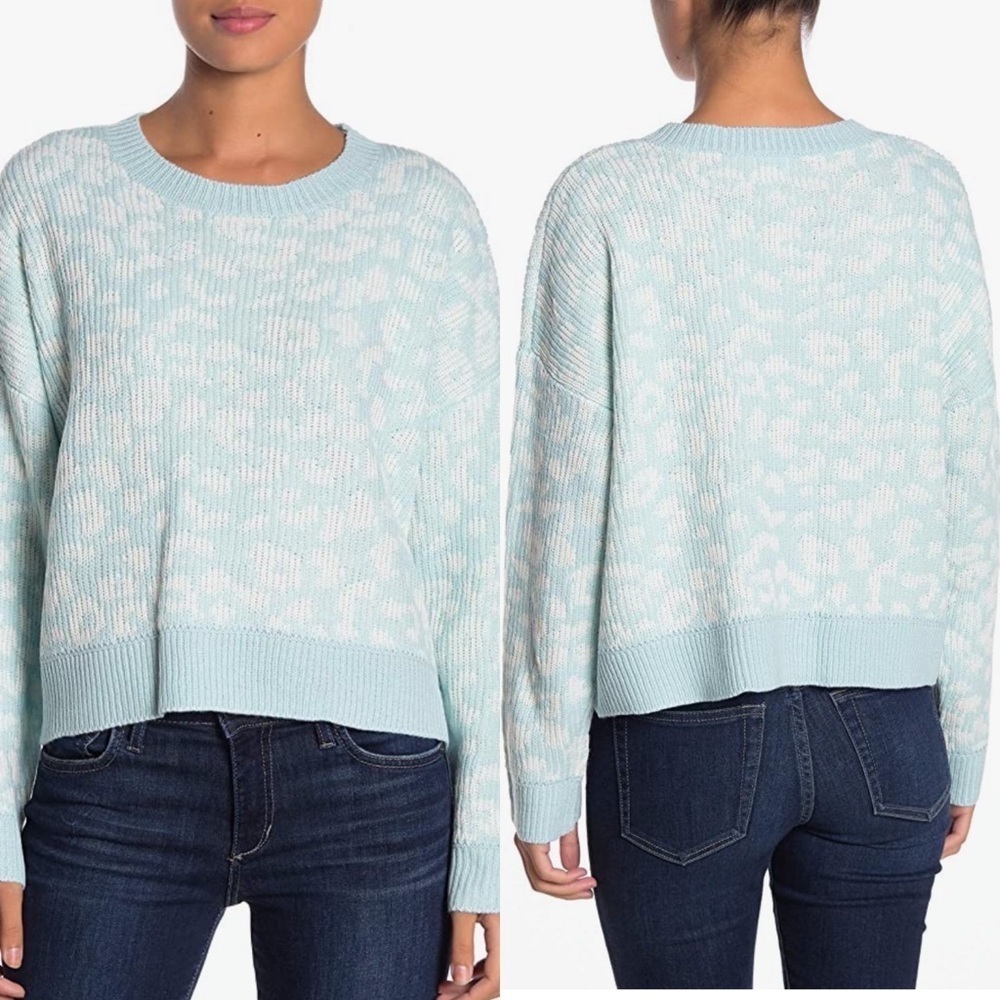 NWT John + Jenn Size Large Mystic Blue Animal Print Sweater Acrylic